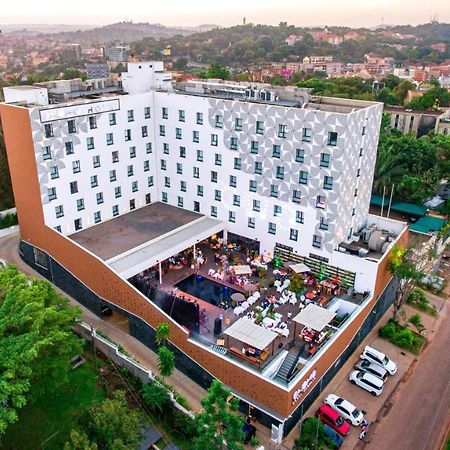 Onomo Hotel Кампала Екстер'єр фото