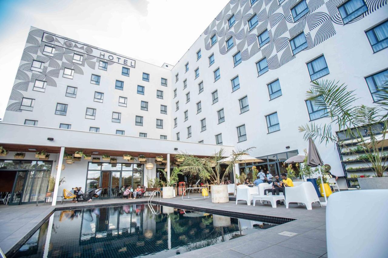 Onomo Hotel Кампала Екстер'єр фото